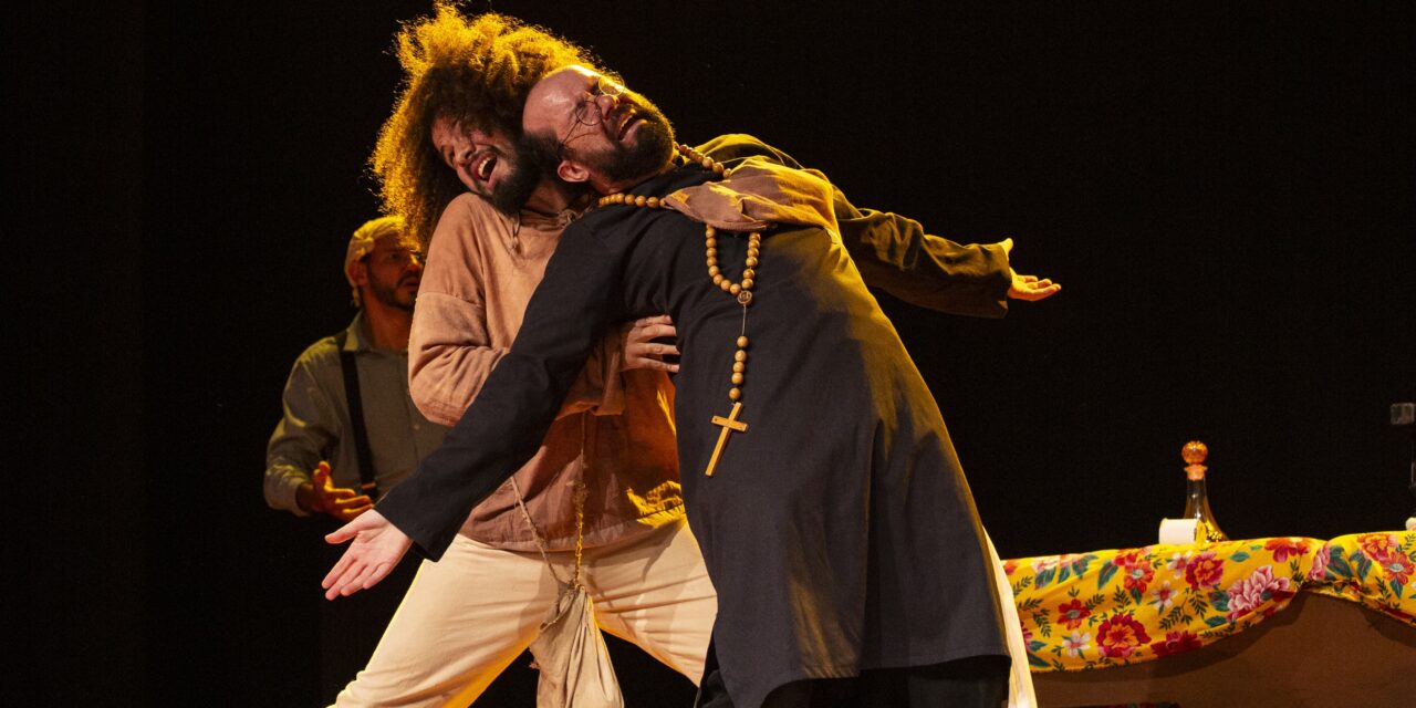 Espetáculo “Auto da Compadecida”, da obra de Ariano Suassuna, volta a cartaz, em agosto, no Teatro FARESI.