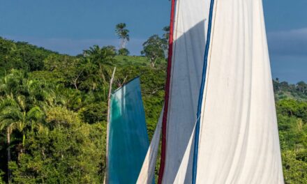 Em celebração ao Dia da Fotografia, mostra ‘Saveiros da Bahia’ é prorrogada até 27 de agosto no Shopping Paseo