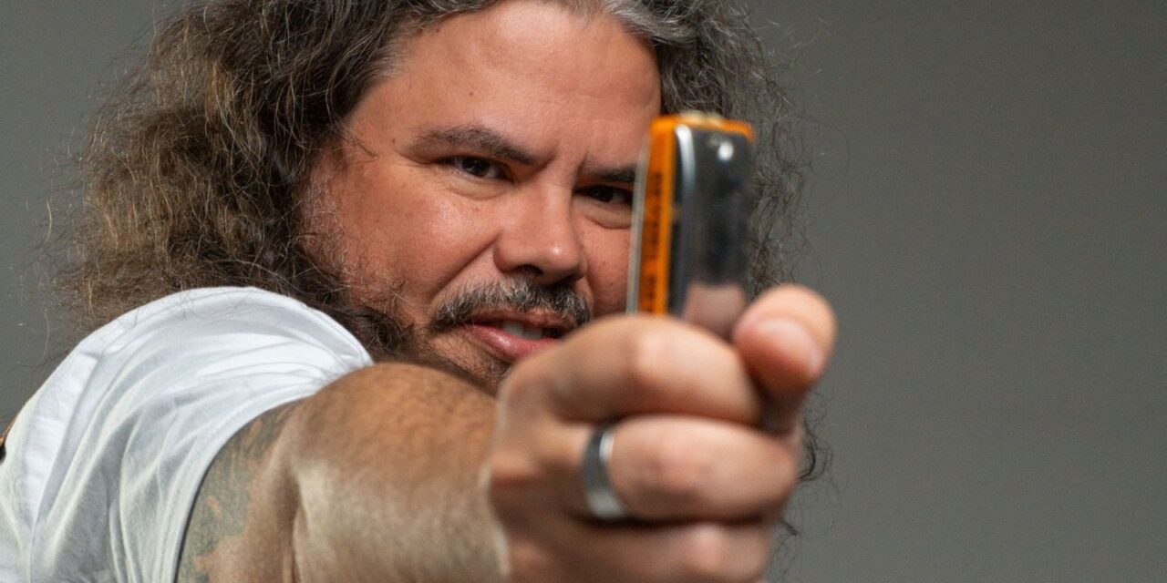 Gaitista baiano Brenoski estreia como cantor e compositor com o lançamento do single Sombra e Água Fresca