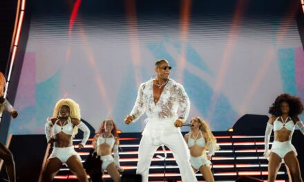 Léo Santana lança “Marquinha de Fitinha” e dá início às comemorações de 20 anos de carreira com o projeto “Léo Santana 20 Anos – DNA de GG”