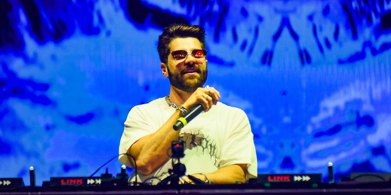 Segunda atração da noite, Alok traz música eletrônica para o palco do Festival Virada Salvador