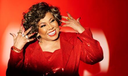 Alcione estreia no projeto Samba de Classe com abertura do Batifun e participação especial de Nelson Rufino neste sábado