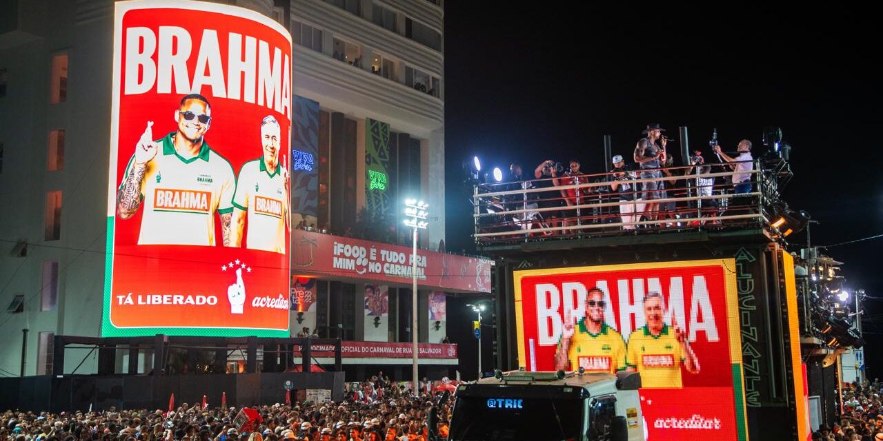 Durante Pipoco, Léo Santana revela data que Brahma trará Carlo Ancelotti ao Carnaval de Salvador