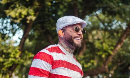 Homenageando Bezerra da Silva, Igor Kannário inicia desfile da sua pipoca no Campo Grande