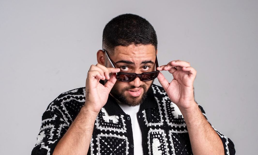 Estreia do show de Daniel Ferreira tem ingressos esgotados e ganha sessão extra em Salvador