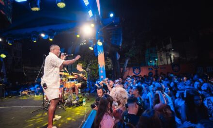 UEL CELEBRA NOVO AUDIOVISUAL GRAVADO NO CANDYALL