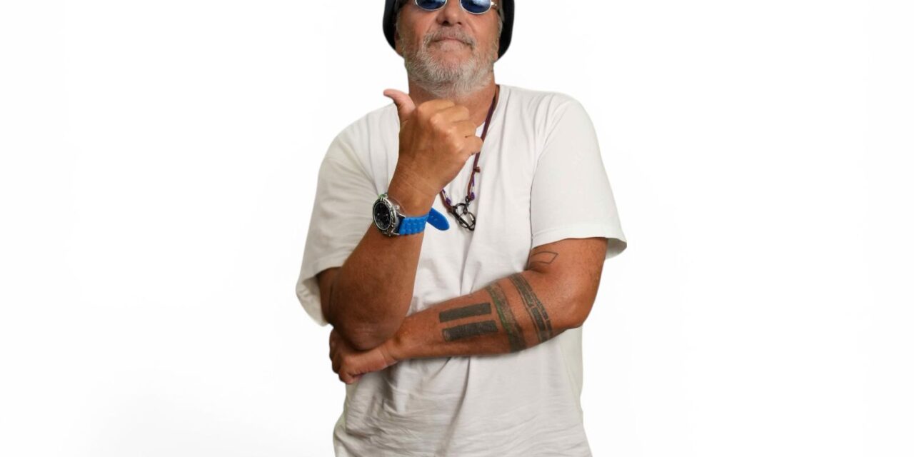 Jonga Cunha lança “Música e Bola” na rádio, com gravação aberta no Shopping Barra