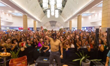 Pablo lota praça de alimentação do Shopping da Bahia em esquenta para a ‘Bodega’