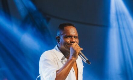 Neste domingo: Bloco Frenesi traz show de Tatau exclusivo para foliões e prepara novidades para 2027 