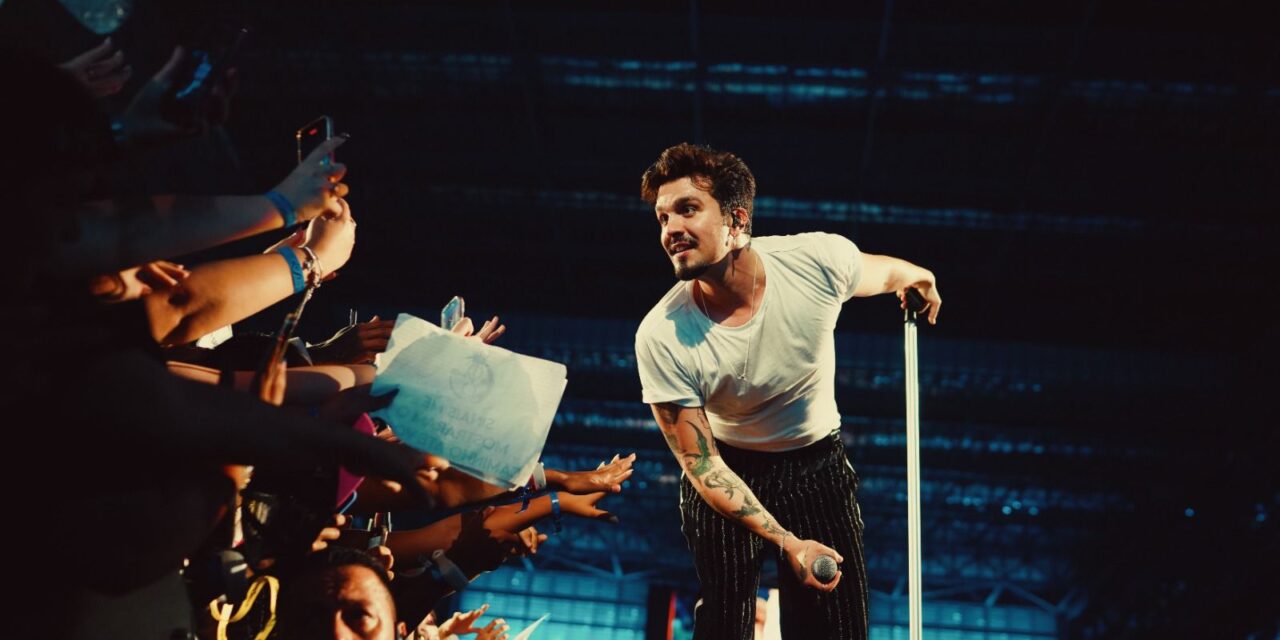 Venda geral para “Registro Histórico”, de Luan Santana, em Salvador, começa hoje