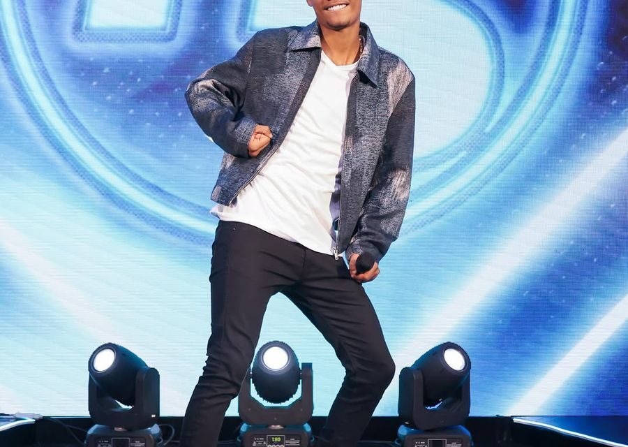 O novo fenômeno do arrocha! Heitor Santos faz maratona de 25 shows após hit viral “Sina de Ofélia”