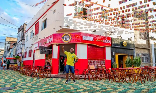 Bar do Léo reúne torcida para Brasil x Haiti com forró pé de serra na Rua Nº1 Brahma
