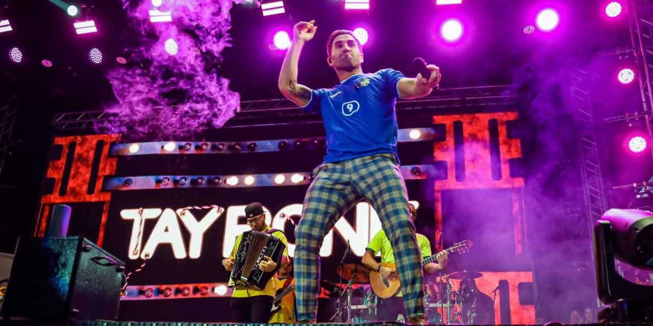 ÚLTIMA NOITE DO SÃO JOÃO DE AMARGOSA UNE EMOÇÃO DA COPA DO MUNDO E GRANDES SHOWS NA PRAÇA DO BOSQUE