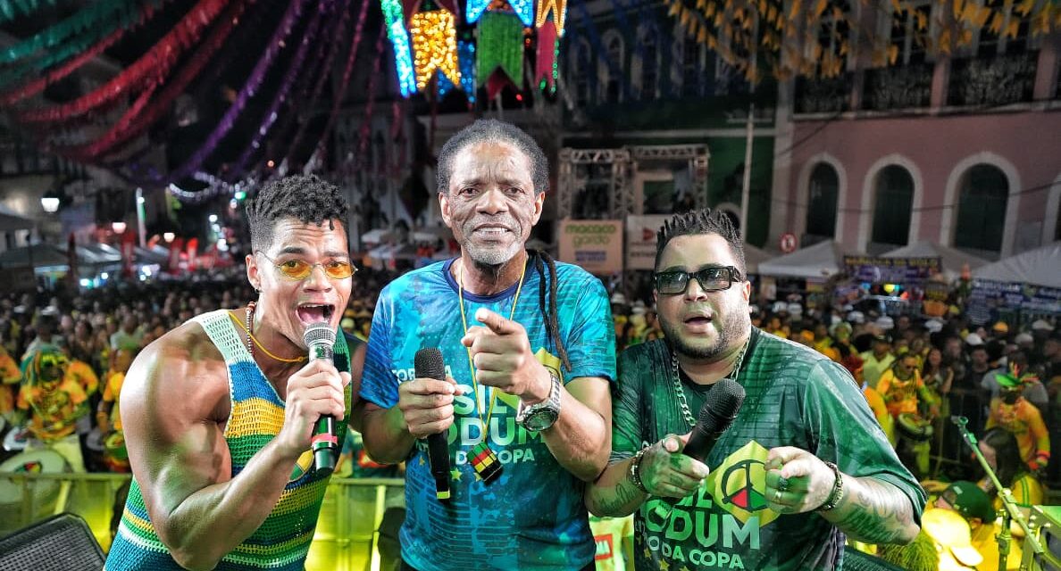 Torcida Brasil Olodum encerra participação no São João da Bahia com festa, futebol e celebração no Pelourinho