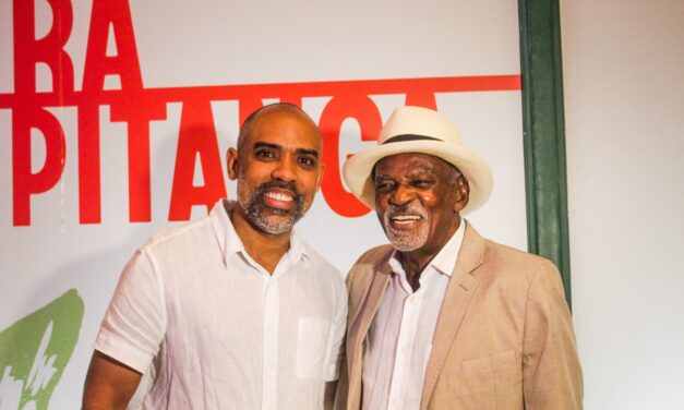 Antonio Pitanga recebe homenagem em noite de abertura da Mostra que celebra sua trajetória no cinema