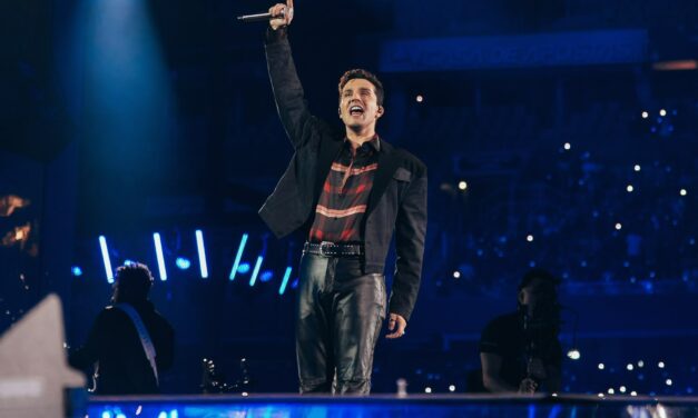 Luan Santana reúne cerca de 40 mil pessoas em noite histórica na Arena Fonte Nova