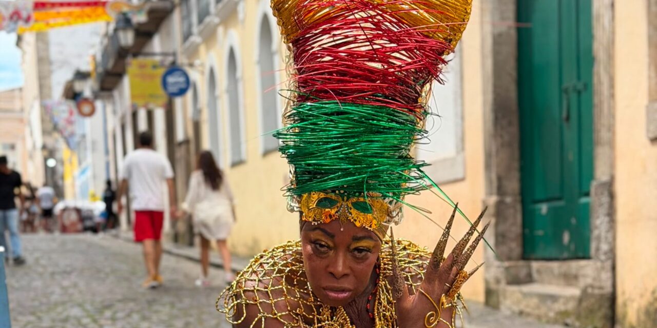 Banda Olodum, Portela Açúcar, Juliana Ribeiro e Aloísio Menezes são destaques da 15ª Feijhoada da Negra Jhô