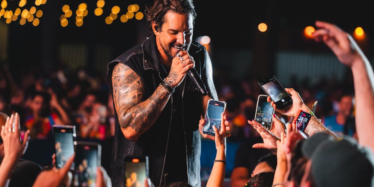 Banda Eva retorna a São Paulo para show no RP Folia, em Ribeirão Preto