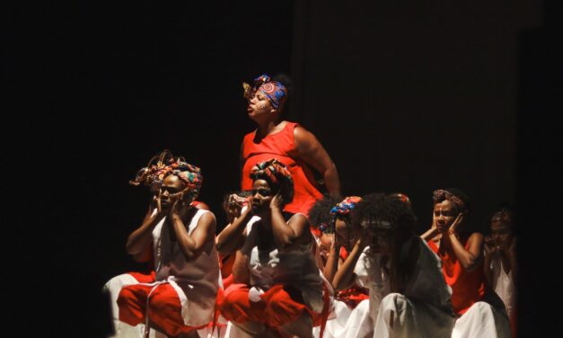 Cia Suburbando de Teatro leva espetáculo “Mwana Erê” a Alagados